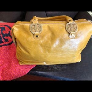 Tory Burch handbag new never use